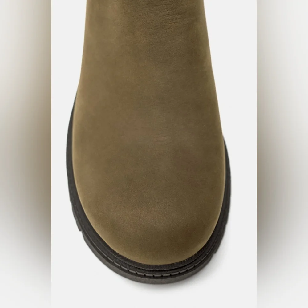 ZARA LOW HEELED LEATHER ANKLE BOOTS WITH BUCKLES